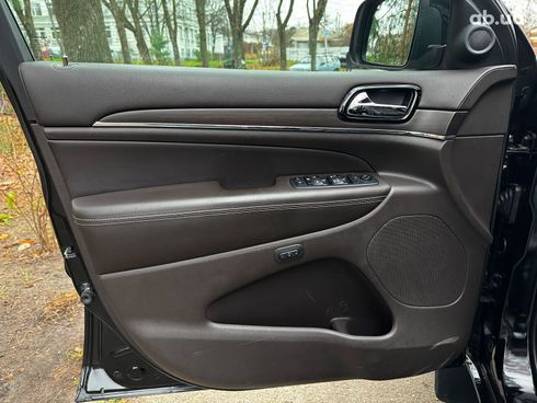 Jeep Grand Cherokee 2018 черный - фото 15