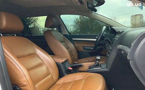 Skoda Octavia 2011 - фото 11