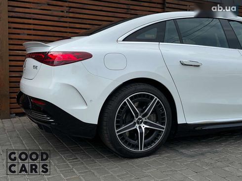 Mercedes-Benz EQE-Класс 2023 - фото 12