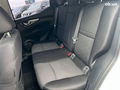Nissan Qashqai 2017 белый - фото 36