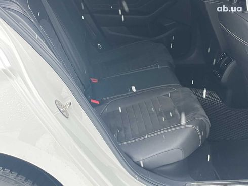 Volkswagen Passat 2021 белый - фото 33