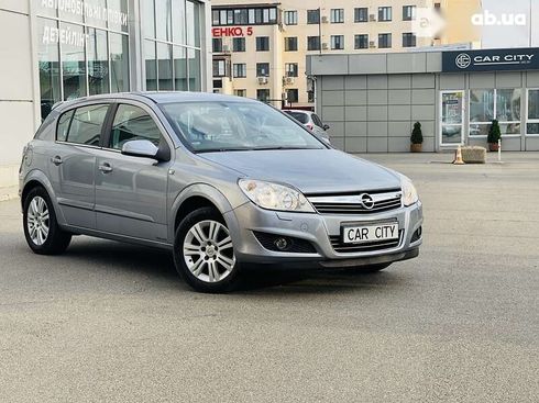 Opel Astra 2008 - фото 7