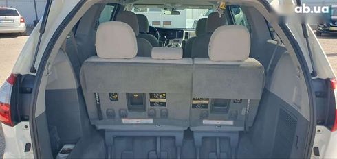 Toyota Sienna 2016 - фото 13