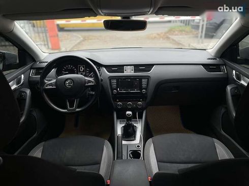 Skoda Superb 2016 - фото 15