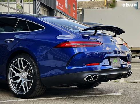 Mercedes-Benz AMG GT 4 2019 - фото 21