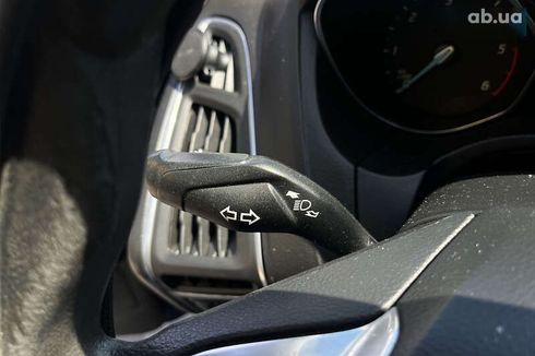 Ford Focus 2013 - фото 22