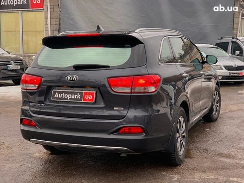Kia Sorento 2016 серый - фото 5