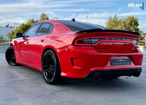 Dodge Charger 2017 - фото 16