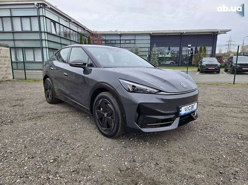 Volkswagen ID. Unyx 2025 - фото 8