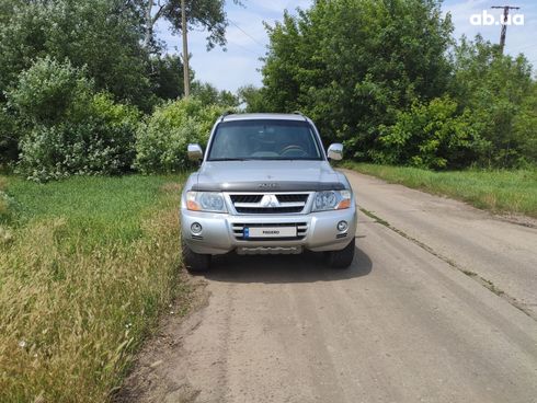 Mitsubishi Pajero Wagon 2003 серебристый - фото 8