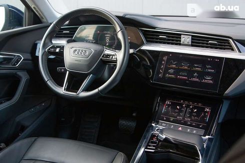 Audi E-Tron 2021 - фото 18