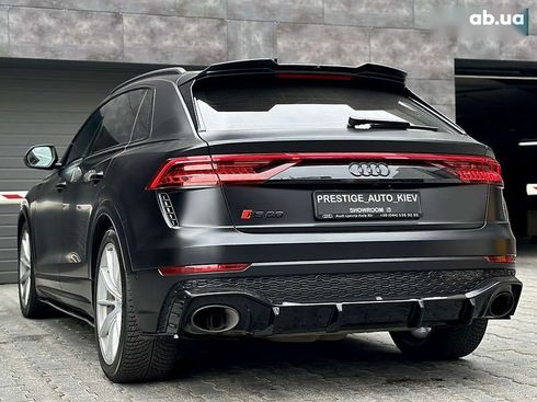 Audi RS Q8 2020 - фото 21