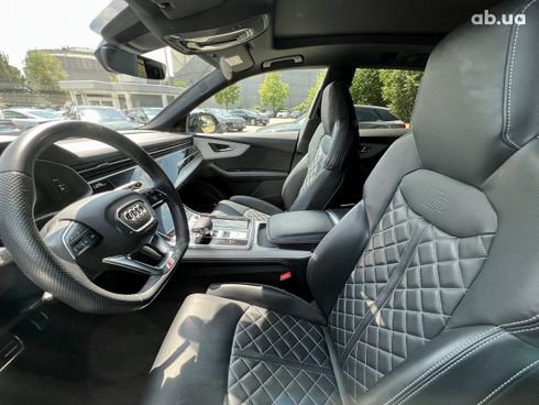 Audi Q8 2021 - фото 8