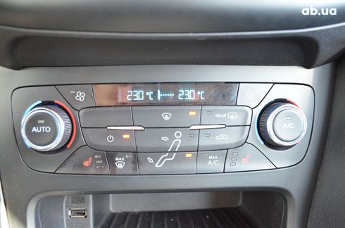 Ford Focus 2015 серый - фото 17