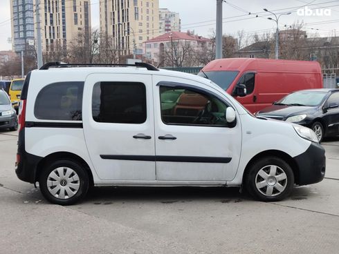 Renault Kangoo 2013 белый - фото 12