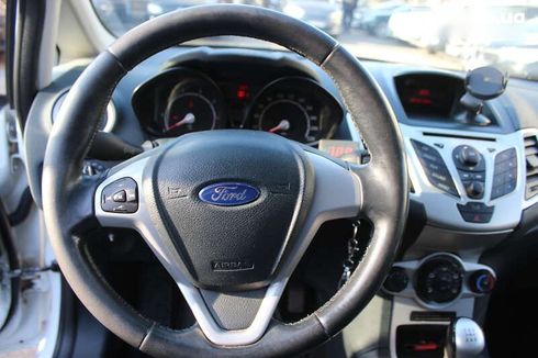 Ford Fiesta 2011 - фото 20