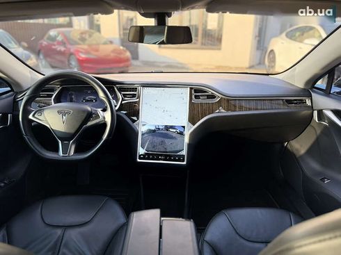 Tesla Model S 2013 - фото 21