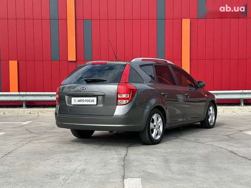 Kia Cee'd 2011 - фото 8