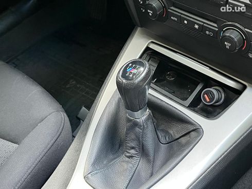 BMW 3 серия 2006 черный - фото 20