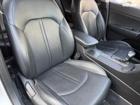 Kia K5 2015 серый - фото 16