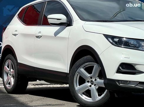 Nissan Qashqai 2021 - фото 10