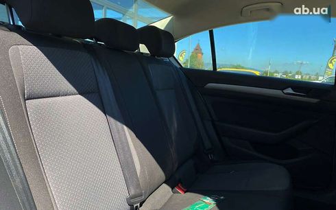 Volkswagen Passat 2015 - фото 17