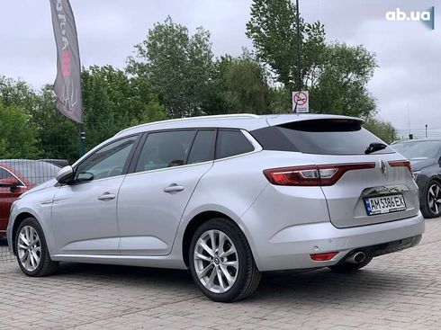 Renault Megane 2017 - фото 19