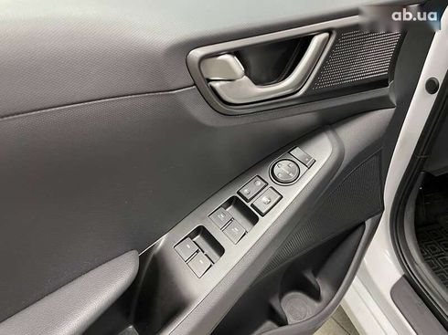 Hyundai Ioniq 2021 - фото 17