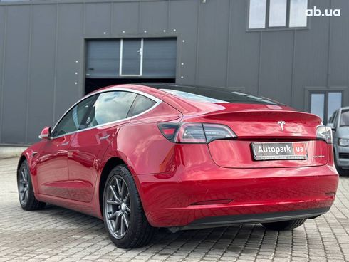 Tesla Model 3 2019 красный - фото 7