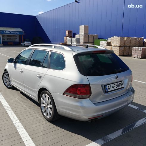 Volkswagen Golf 2009 серебристый - фото 20