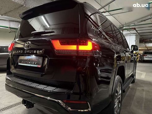 Toyota Land Cruiser 2021 - фото 12