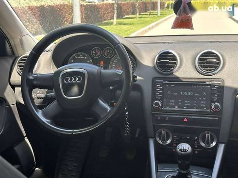 Audi A3 2011 - фото 16