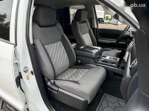 Toyota Tundra 2018 - фото 29