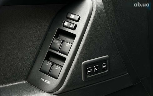 Toyota Land Cruiser Prado 2020 - фото 21