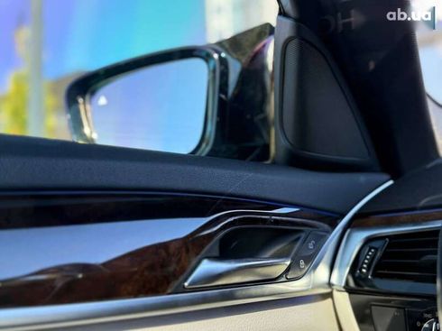 BMW 5 серия 2018 - фото 20