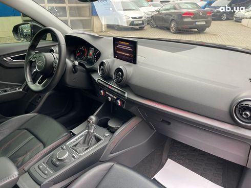 Audi Q2 2018 черный - фото 24