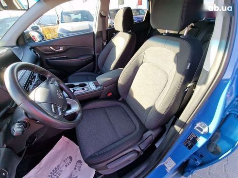 Hyundai Kona 2021 - фото 25