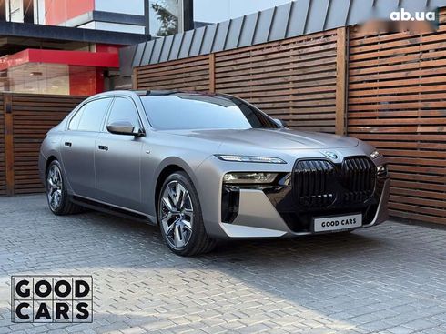 BMW 7 серия 2023 - фото 7