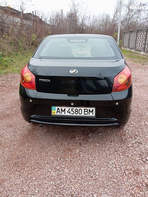 ЗАЗ Forza 2012 черный - фото 2
