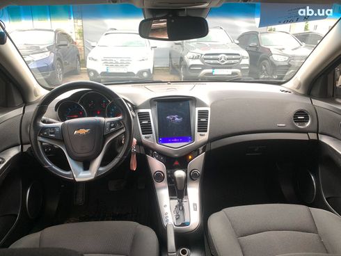 Chevrolet Cruze 2012 белый - фото 31