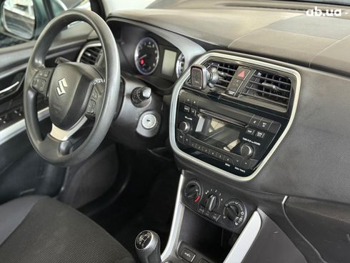 Suzuki SX4 2018 белый - фото 17
