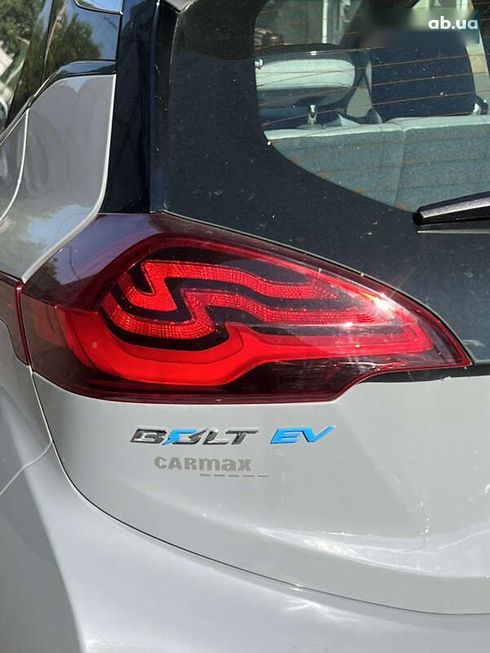 Chevrolet Bolt 2020 - фото 16