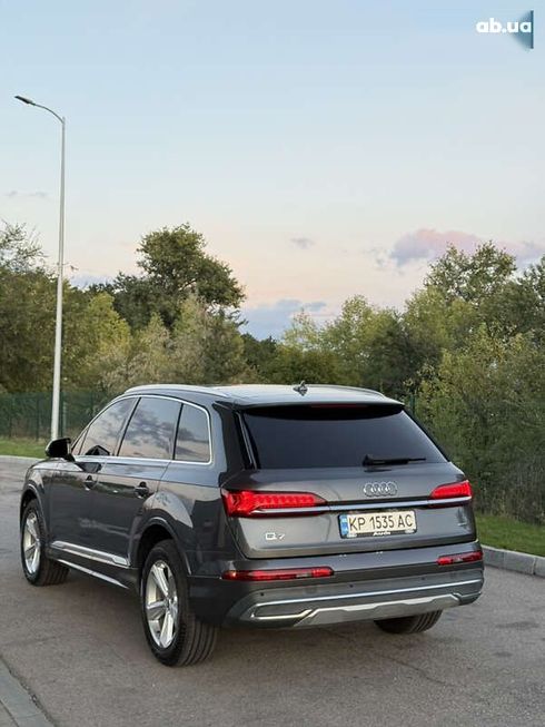 Audi Q7 2020 - фото 16