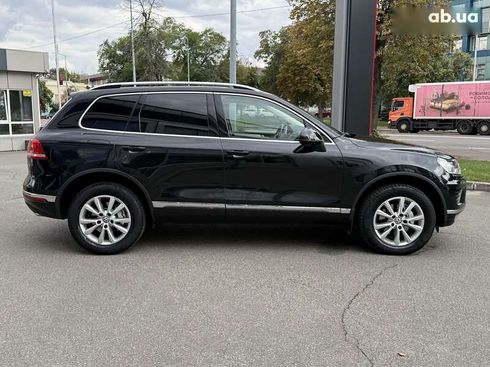 Volkswagen Touareg 2017 - фото 8