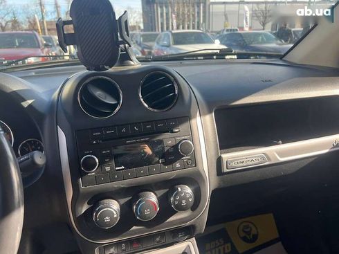 Jeep Compass 2013 - фото 12