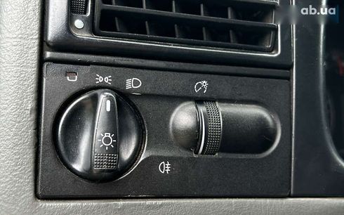 Volkswagen Transporter 2003 - фото 14