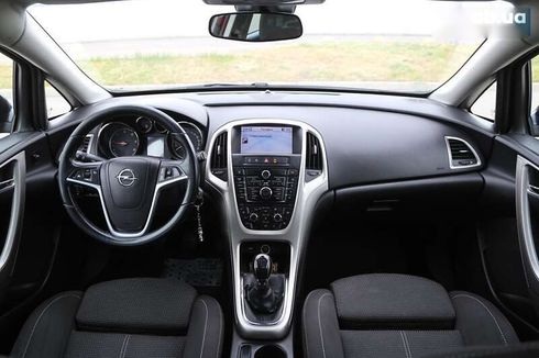 Opel Astra 2011 - фото 12