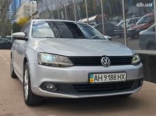Продажа б/у Volkswagen Jetta 2012 года - купить на Автобазаре