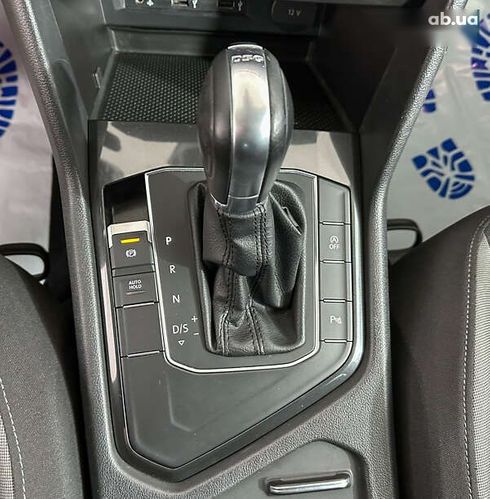 Volkswagen Tiguan 2017 - фото 19