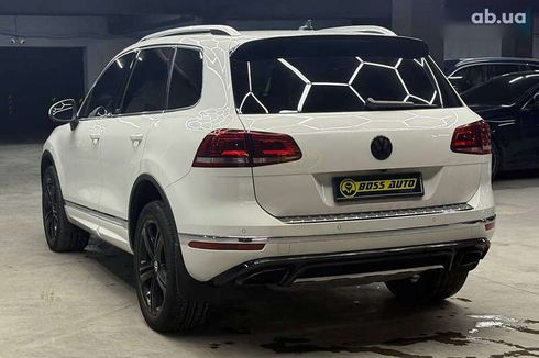 Volkswagen Touareg 2017 - фото 4